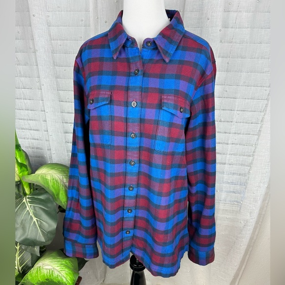 Patagonia Organic Cotton Red Blue Fjord Flannel Button Down Shirt Size 12 - Picture 5 of 8